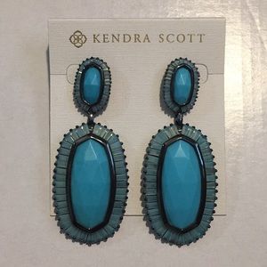 Kendra Scott kaki earrings turquoise